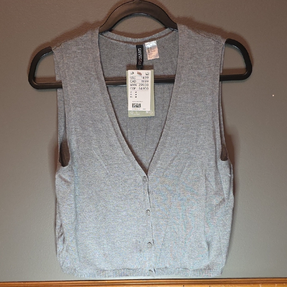 Divided Gray V-Neck Sleeveless Cardigan